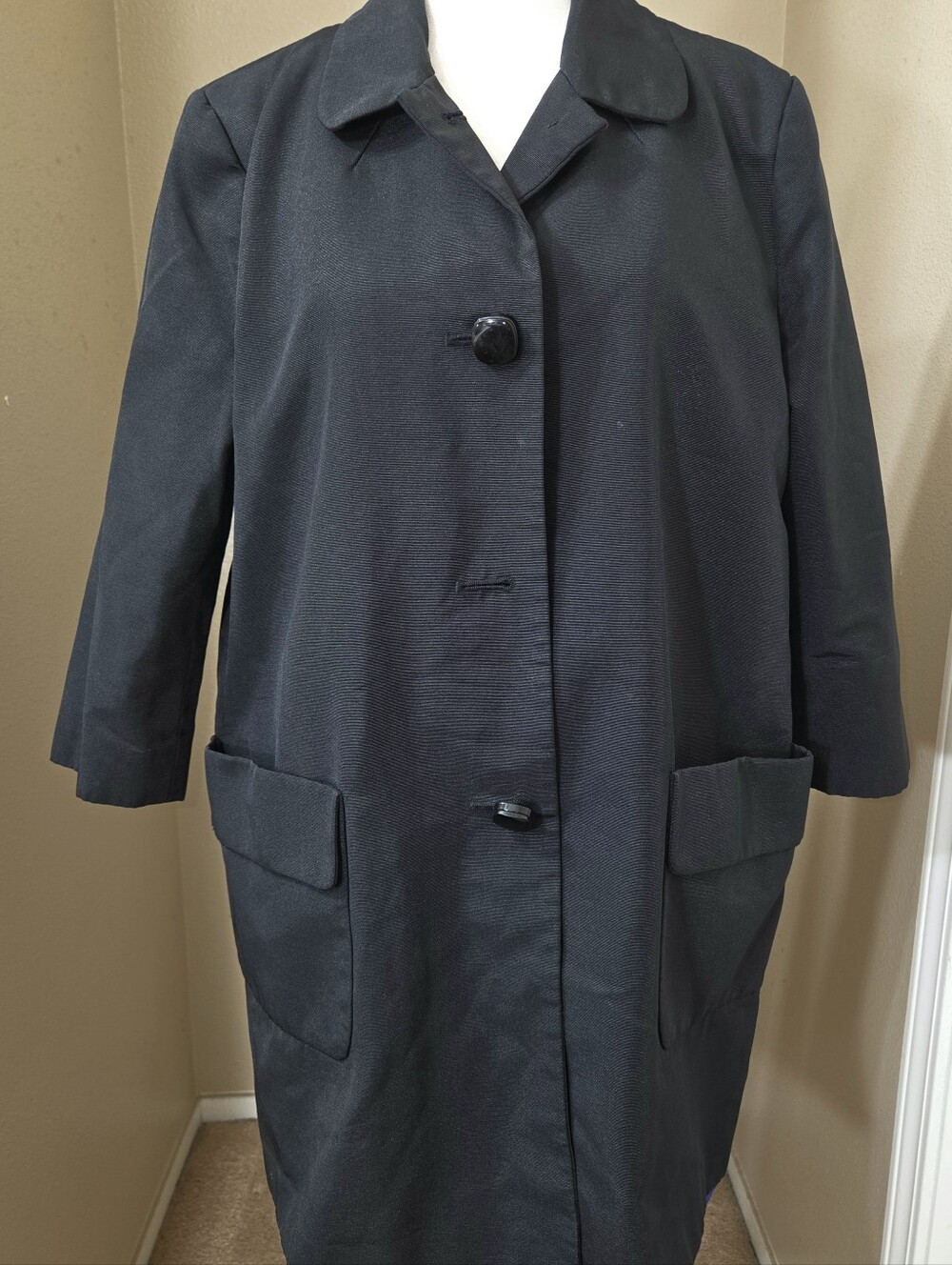 Women's Liz Claiborne Black Single-Breasted Trench Coat